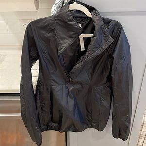 lululemon lightweight rain/wind coat